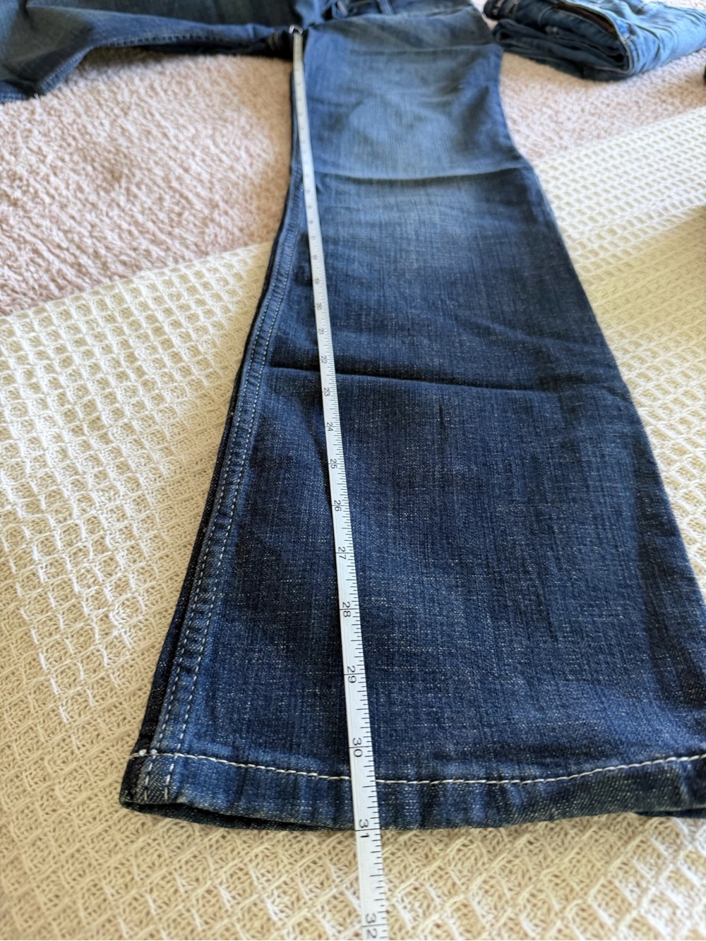 Wrangler Women’s Indigo Blue Boot Cut Jeans - Picture 8 of 15